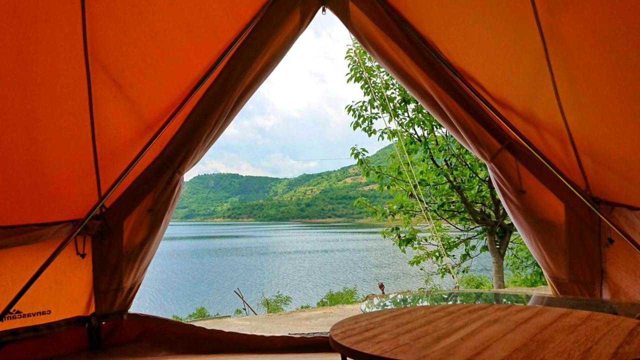 Luxury tent Lakeview Glamping *